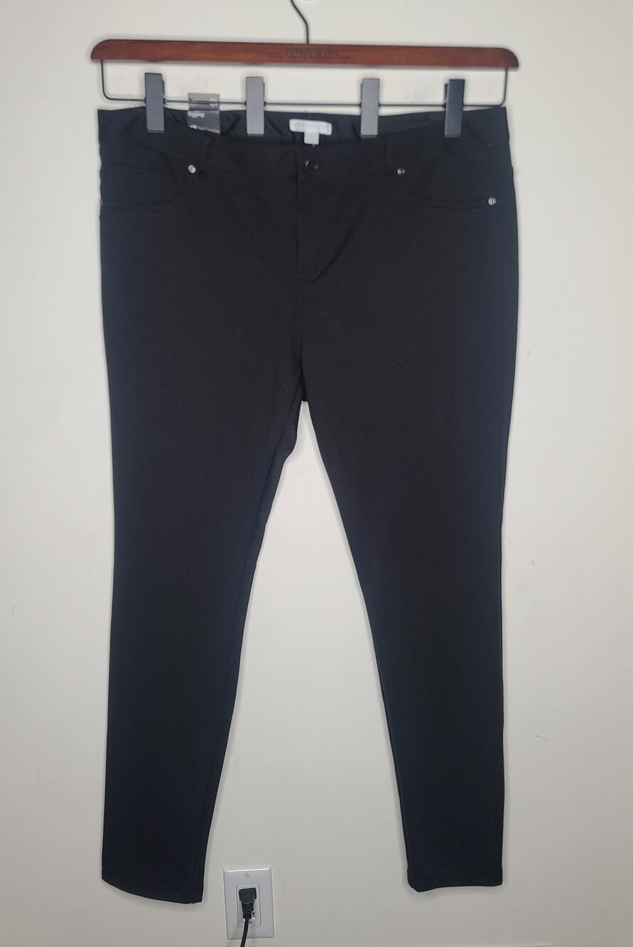 NWT New York Company NY&Co Soho Jeans black leggings - 18